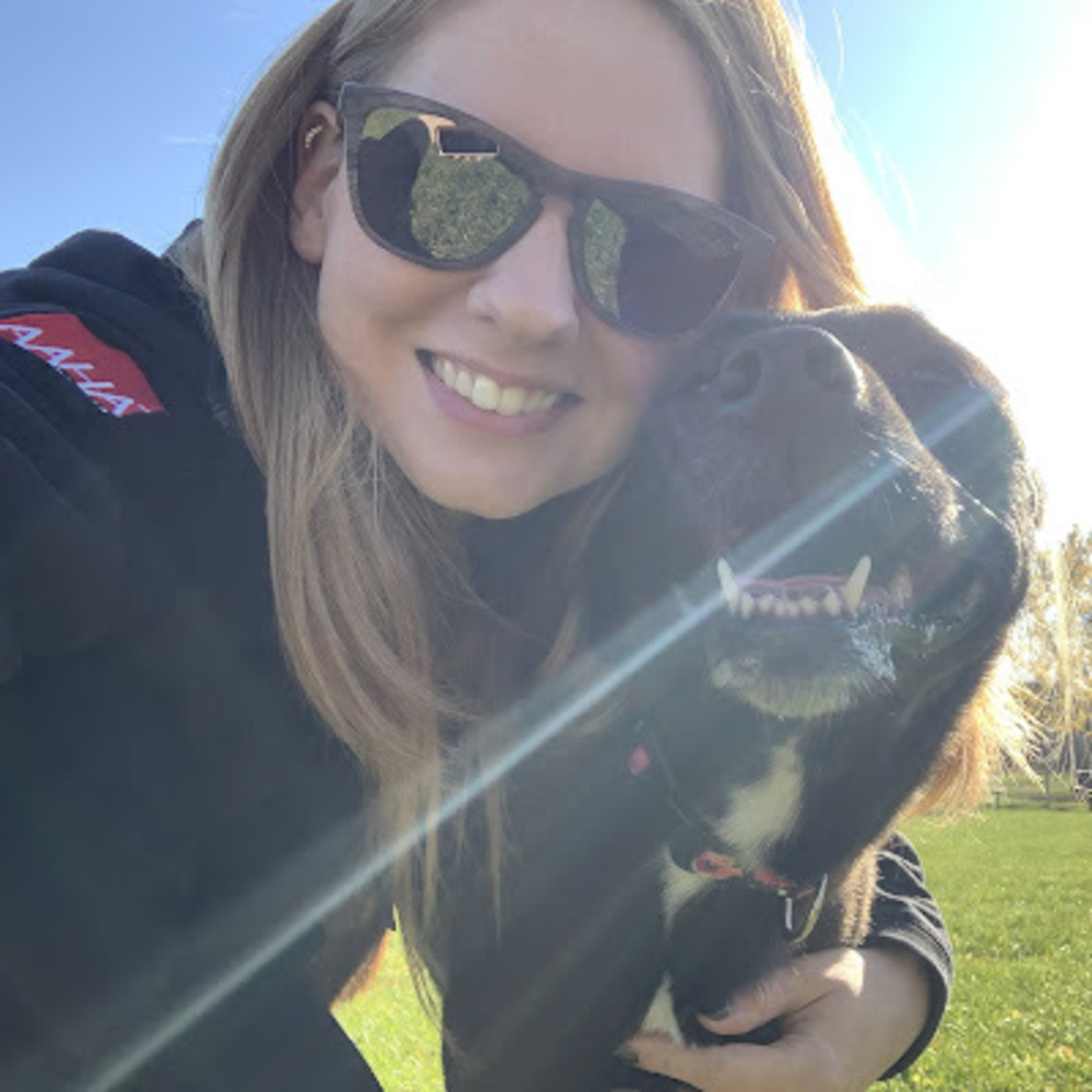 Meet your Posher, Kayla